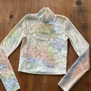 Aritzia Wilfred Free Velvet Moon Turtleneck in pastel tie dye size S
